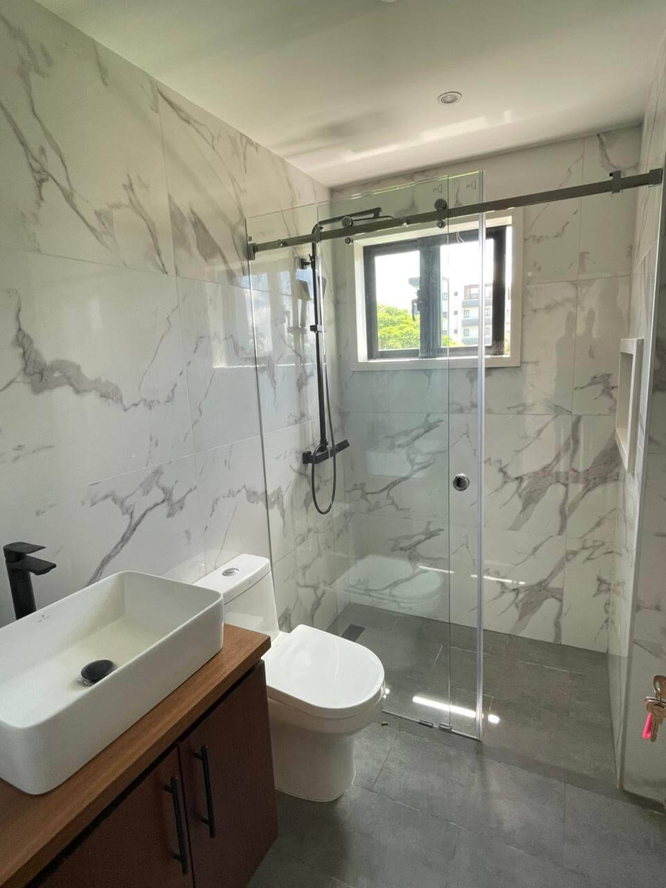 Baño, Torre Detrás de Quintas de Pontezuela, Santiago