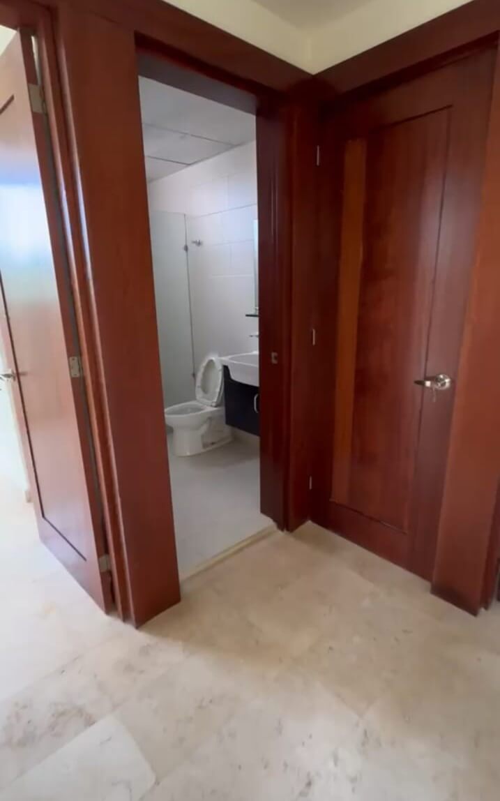 Baño, Torre en Sector La Esmeralda, Santiago